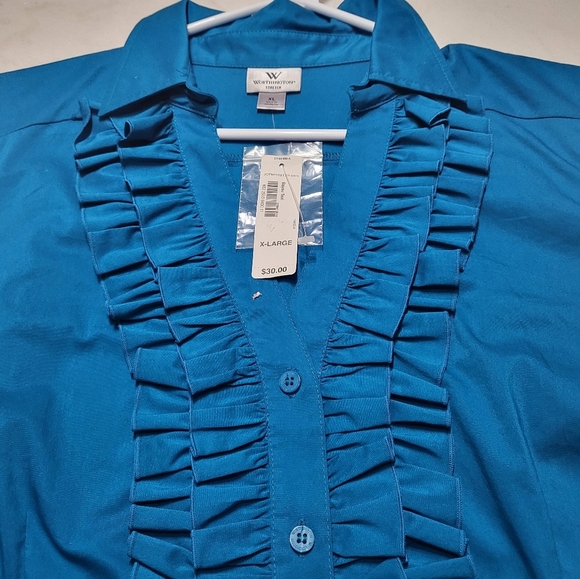 Sleeveless Blue Women's Top New and stylish add elegance to your closet. - Picture 4 of 8